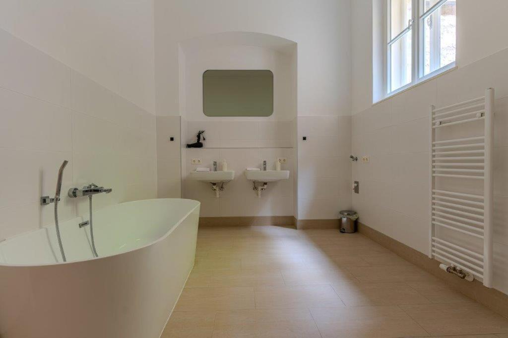 Deluxe Apartments Near The Center Krems an der Donau Zewnętrze zdjęcie