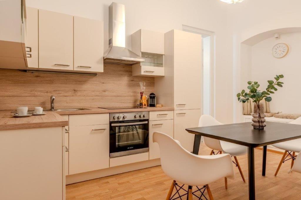 Deluxe Apartments Near The Center Krems an der Donau Zewnętrze zdjęcie